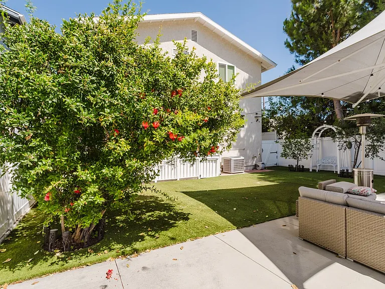 10619 Mather Ave — Photo 63