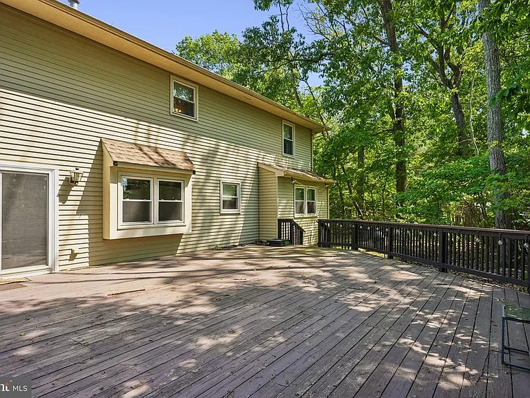 19 Peak Pl — Photo 25