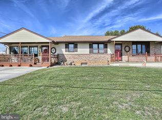 690 Creek Rd, Carlisle, PA 17013