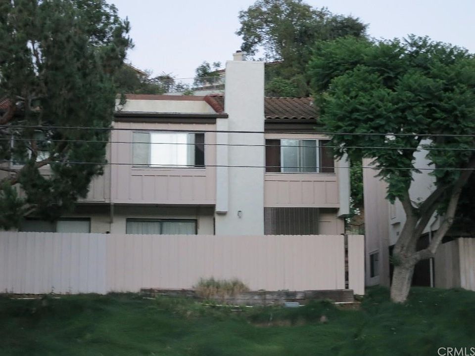 1st image of 904 S Garfield Ave