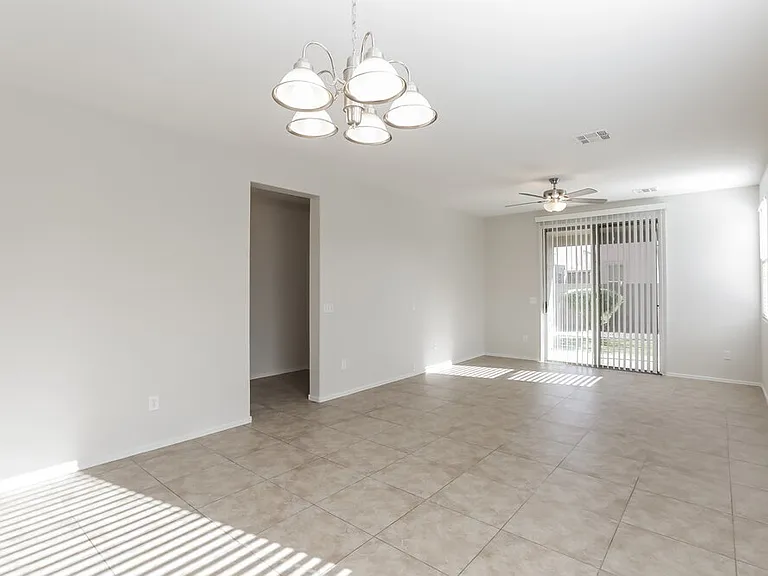 2202 W Gold Dust Ave — Photo 5