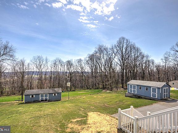 3rd image of 118 Upper Valley Rd