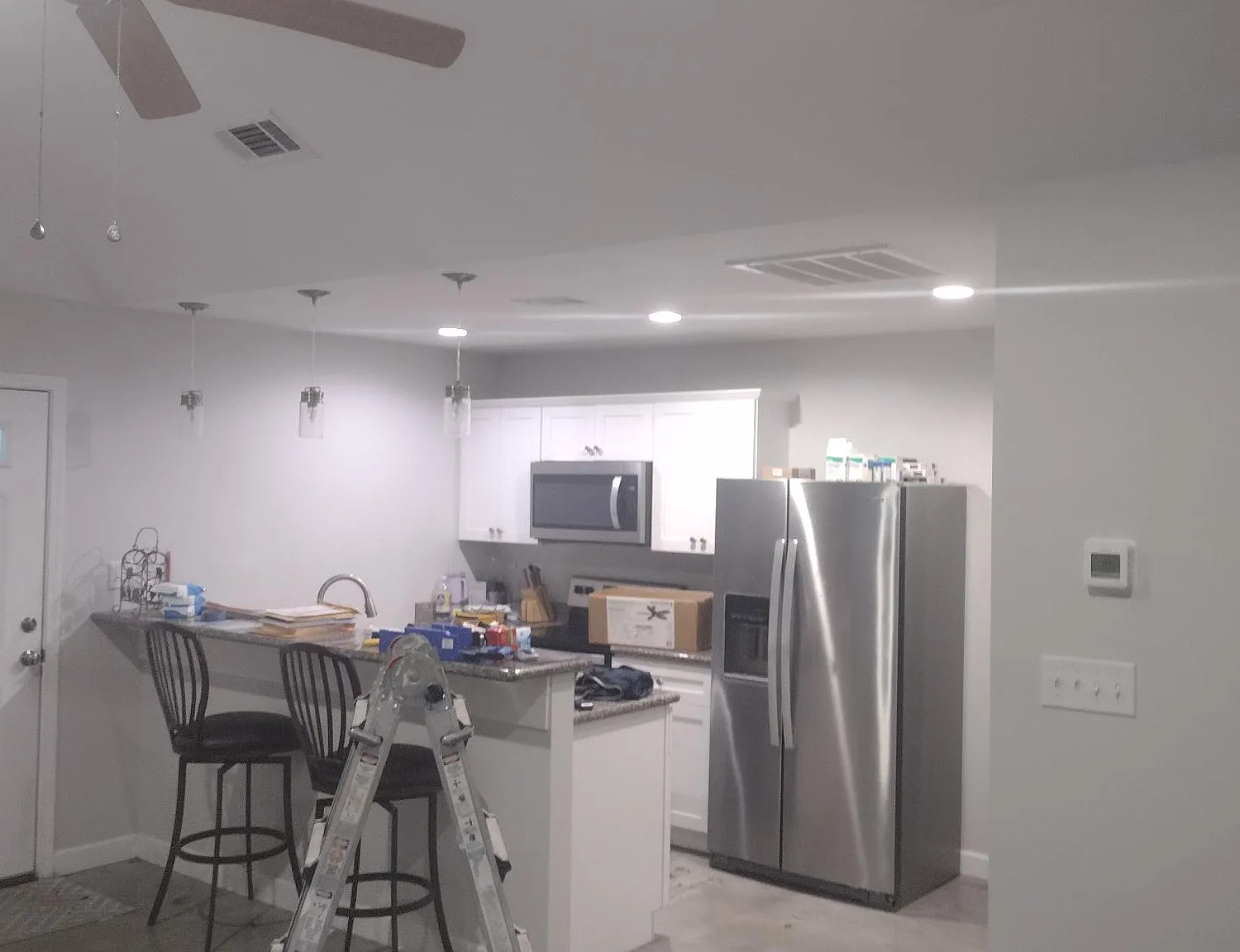 1 bed, 640 sqft, $1,200 — Photo 3