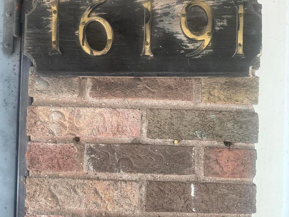 2nd image of 16191 Sorrento St