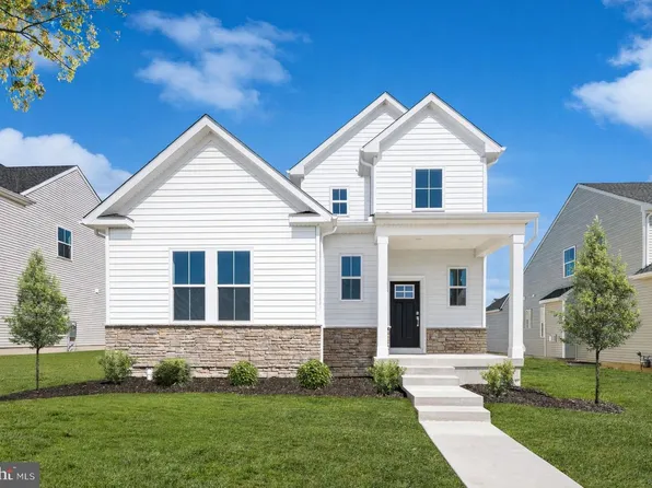 2216 Winchelsea Pkwy, Middletown, DE 19709