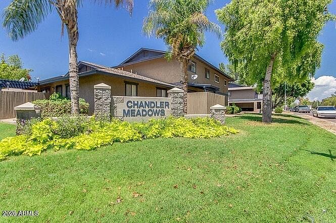 1st image of 286 W PALOMINO Drive #23