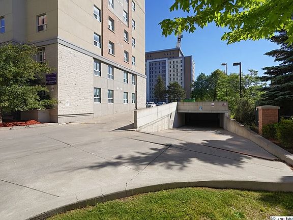 4th image of 202 Lester St #1002R1