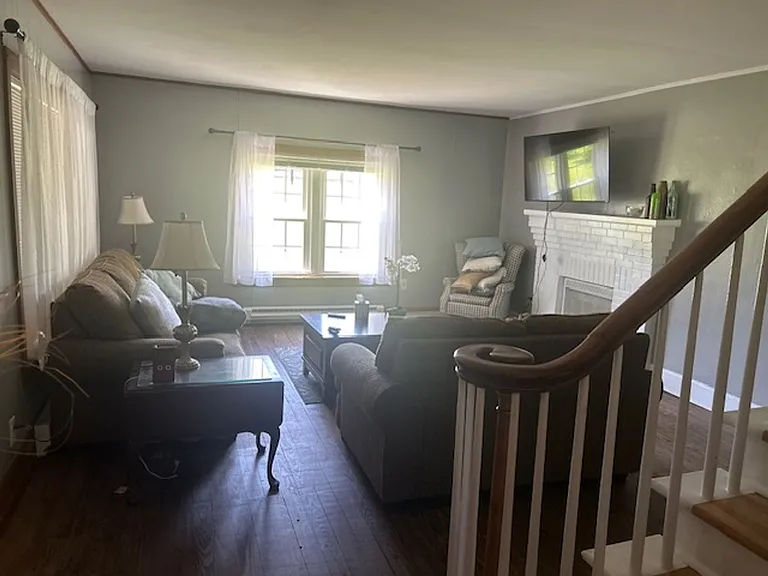 6401 Old Richmond Rd — Photo 12