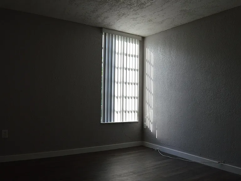 8860 Fontainebleau Blvd #504 — Photo 10