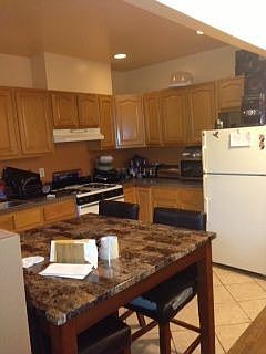 2nd image of 752 E 214th St APT 3