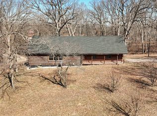 34648 Us Highway 63, Macon, MO 63552