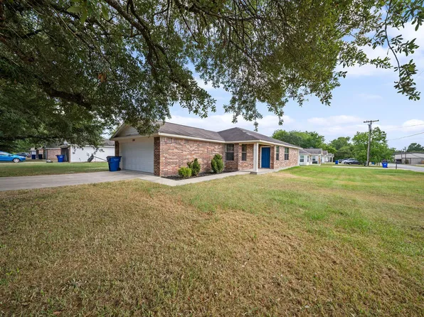 299 Martin Luther King Dr, Diboll, TX 75941