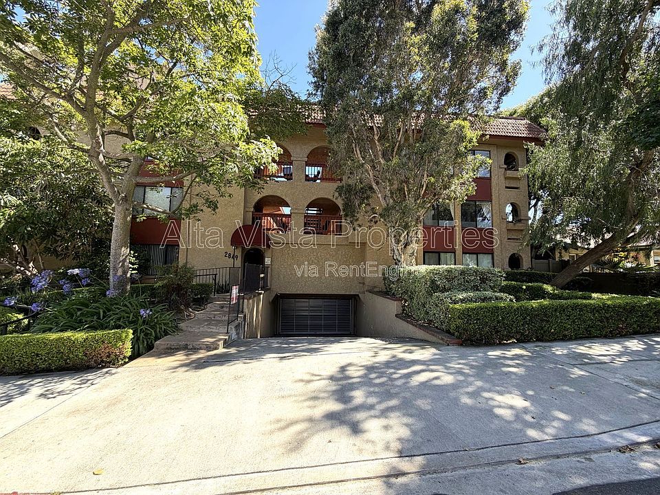 1st image of 2849 E St Unit 17