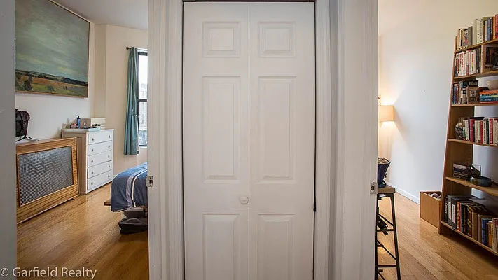 Rented by Garfield Realty  | media 10