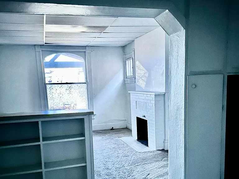 357 N Lincoln St #1 — Photo 6