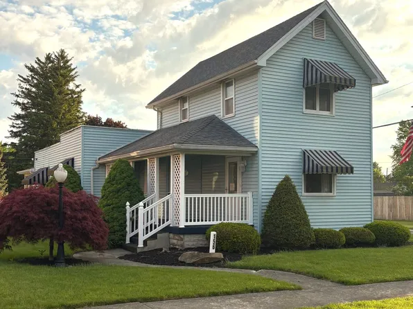 156 Elm St, Fostoria, OH 44830