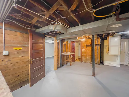 464 Shasta Dr — Photo 37