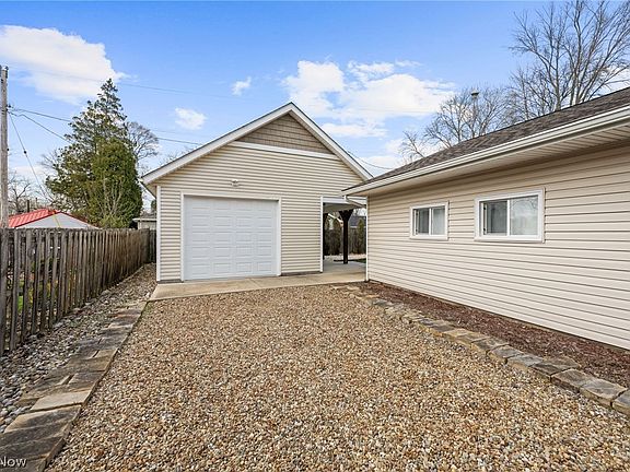 4th image of 267 Rustic Rook Rd