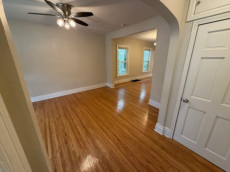 37 Bremen St — Photo 4