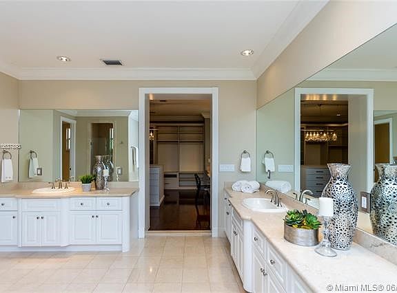 4th image of 7270 W Lago Dr