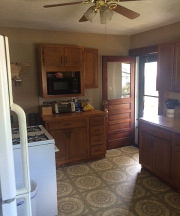 2nd image of 1202 Cedar St