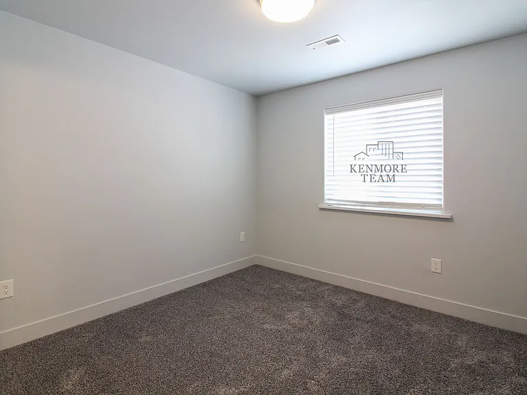 1006 Adams St #101-104 — Photo 9