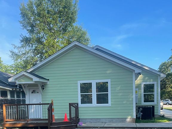2nd image of 2329 Santee Ave