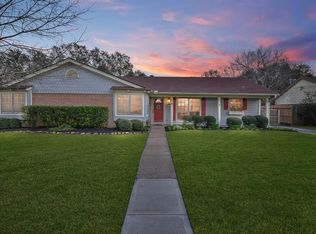 1506 Scenic Ridge Dr, Houston, TX 77043