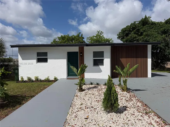 1766 Lauderdale Manor Dr, Fort Lauderdale, FL 33311