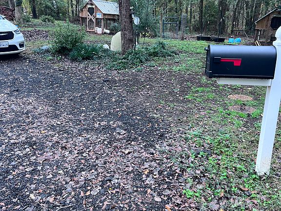 3rd image of 1700 Harris Bridge Rd