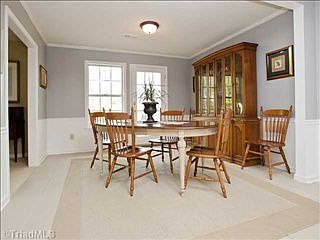 4th image of 3105 Colony Dr