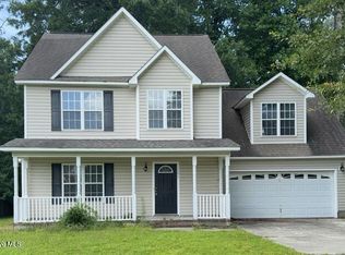 107 Sabrina Dr, Richlands, NC 28574