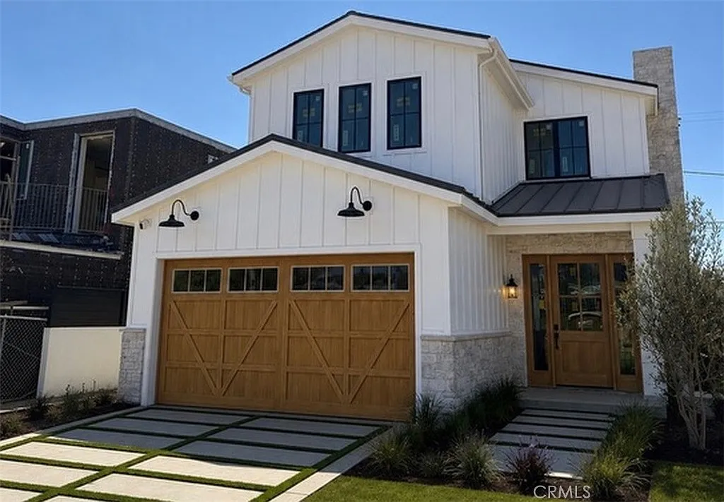 5 bed, 4.5 bath, 3530 sqft, $15,500 — Photo 1