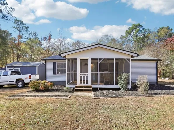 575 Doe Ln, Mansfield, GA 30055