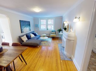 225 Maclaren St #41, Ottawa, ON K2P 0L4