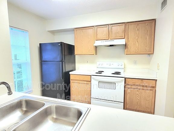 5th image of 7368 E Bank Dr