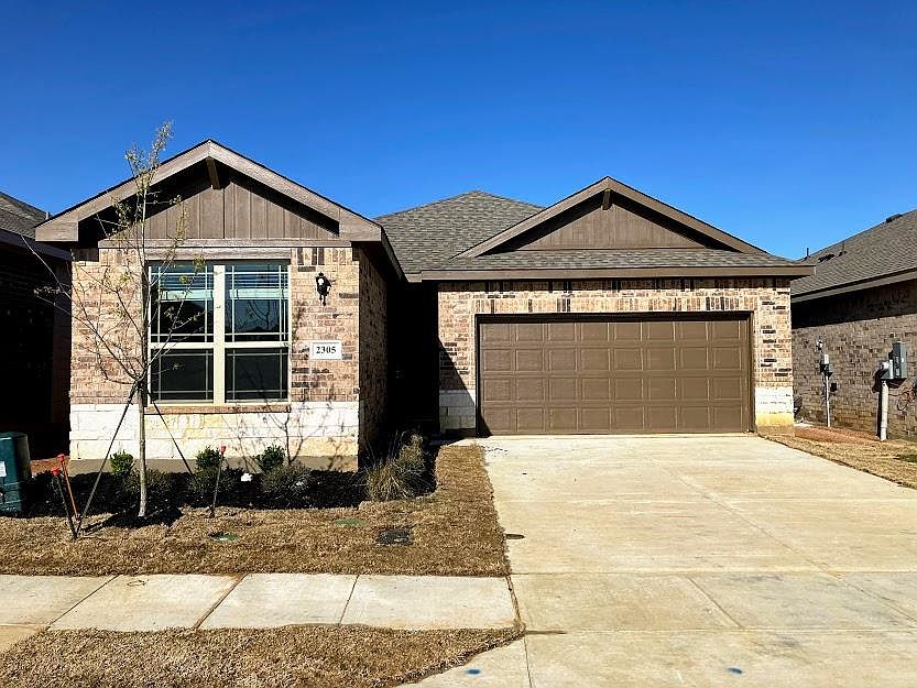 1st image of 2305 Courtney Ln