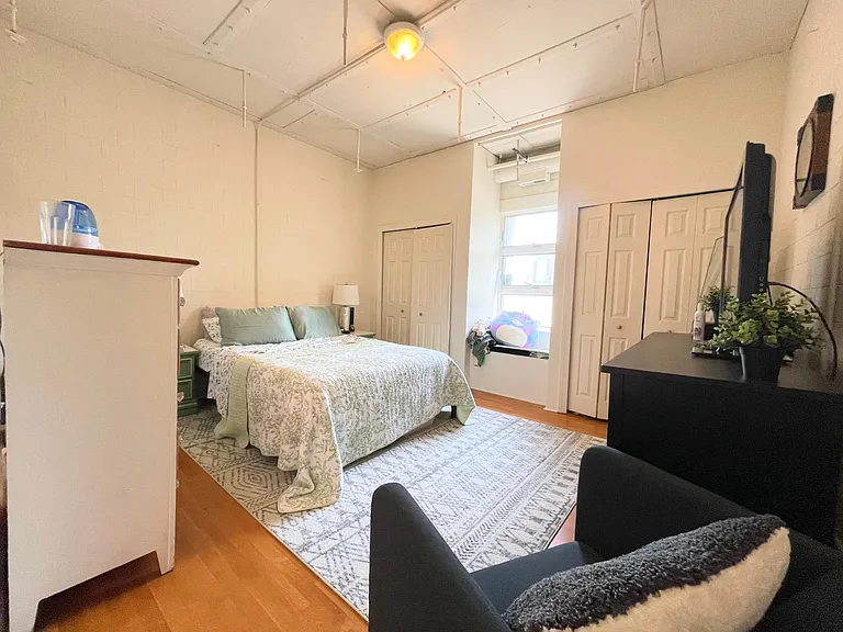 431 Fairmount Ave #2G — Photo 10