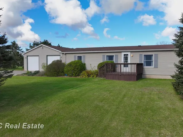 2546 S Sheridan Rd, Caro, MI 48723