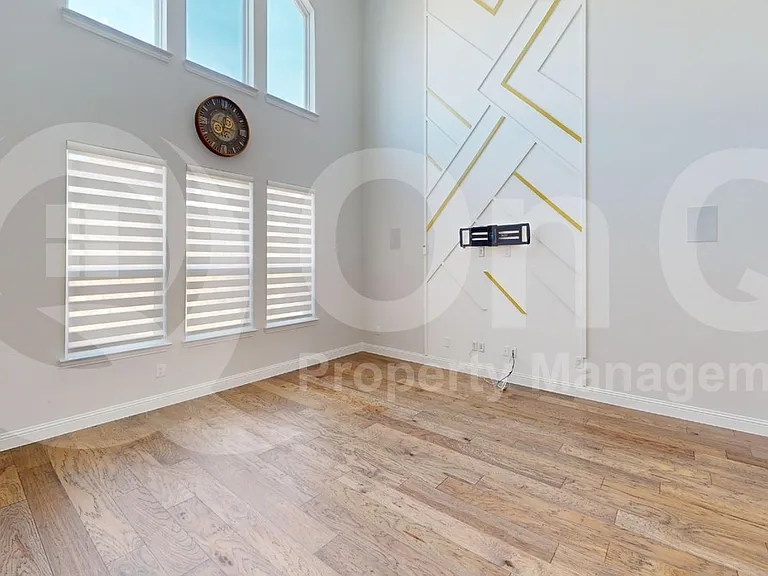 10678 Grayhead Dr — Photo 7