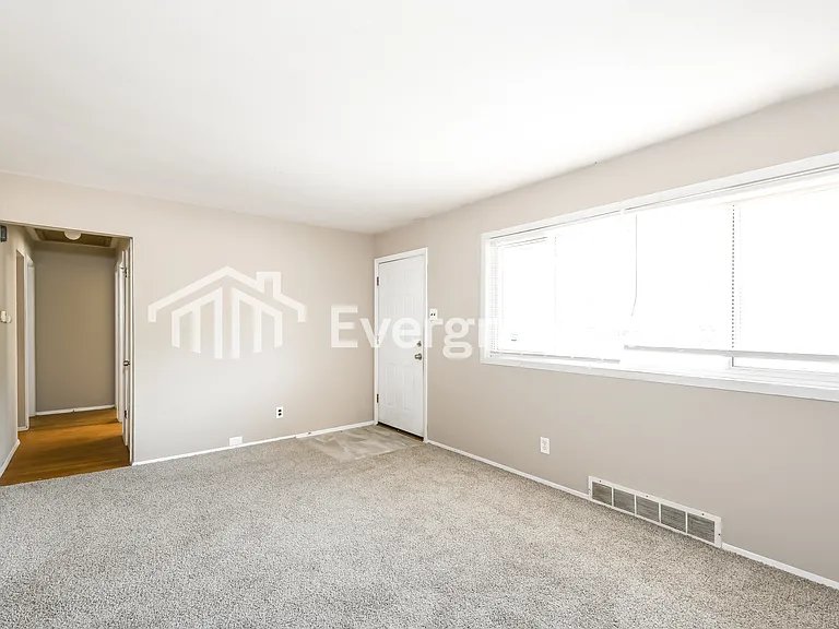 1710 Patterson Rd — Photo 4