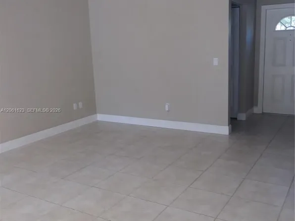 804 NW 99th Ave, Fort Lauderdale, FL 33324