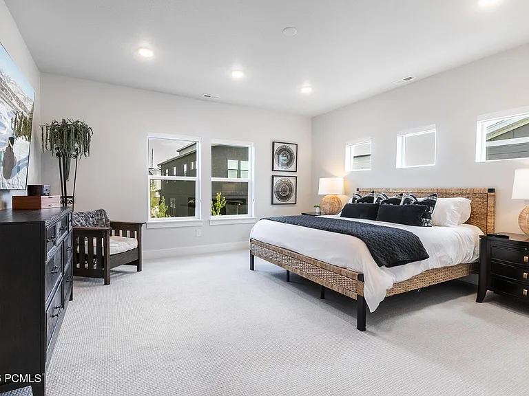 6518 Purple Poppy Ln — Photo 45