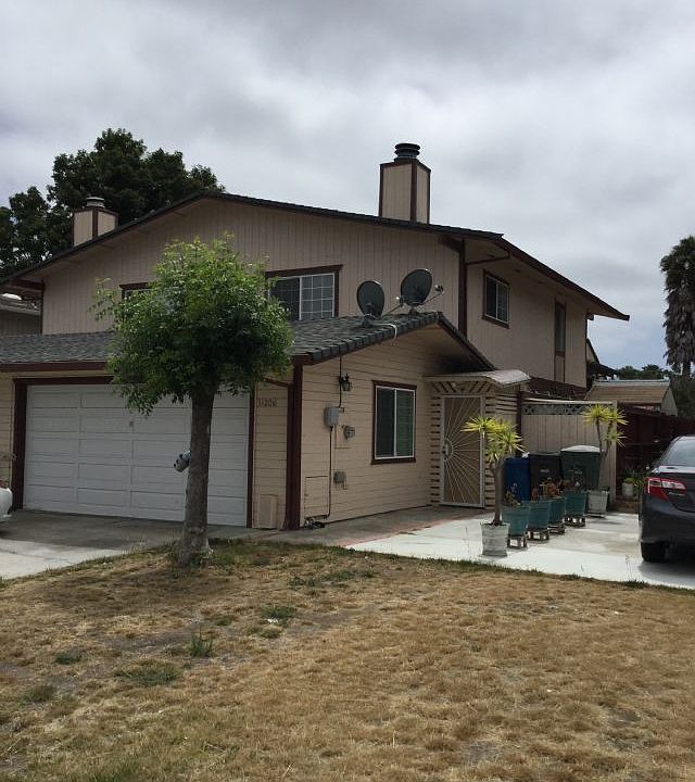 1st image of 31206 Kimberly Ct