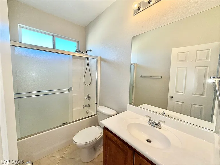 8565 Vestia Ct — Photo 5