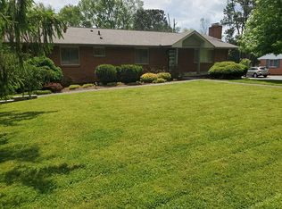 8000 Bennington Dr, Knoxville, TN 37909