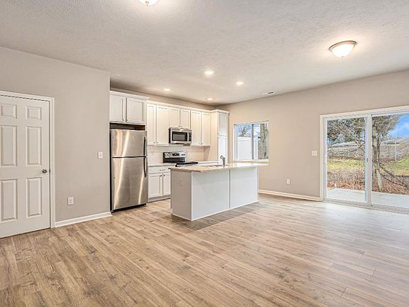 2nd image of 4670 Glen Haven Dr