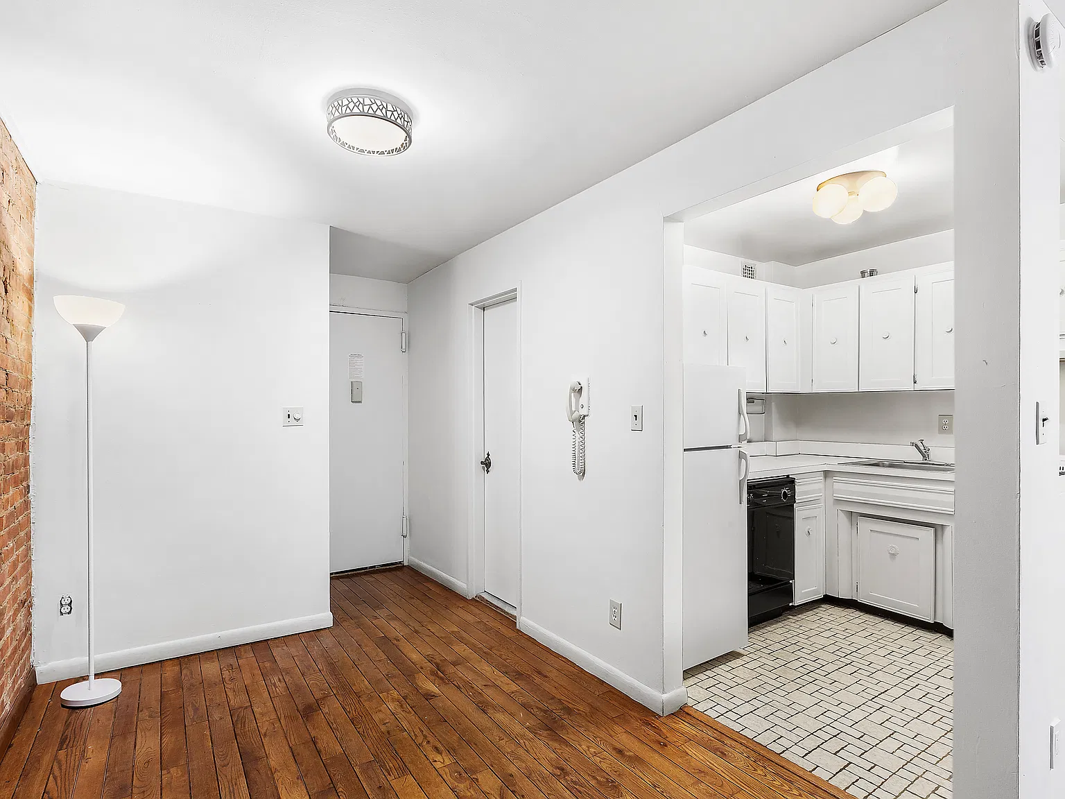 59 East 74th Street — Photo 2