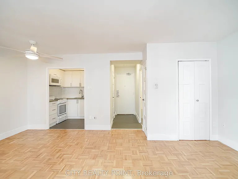 55 Isabella St #1204 — Photo 11