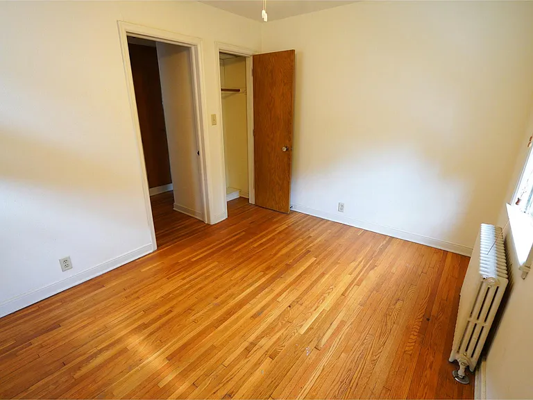 Cleveland/Niles Apartments — Photo 8
